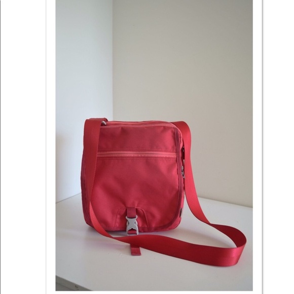 Eddie Bauer cross body bag - Picture 2 of 8